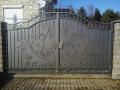 Предлагаем кованые ворота под ключ